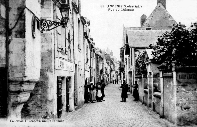 Ville d'Ancenis (anciennement en Bretagne).