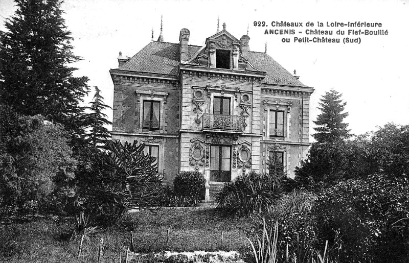 Chteau du Fief-Bouill  Ancenis (anciennement en Bretagne).
