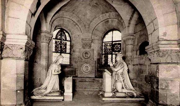 Basilique de Saint-Denis : chapelle de Louis XVI et Marie Antoinette
