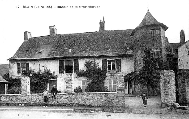Manoir de la Cour-Mortier  Blain (anciennement en Bretagne).