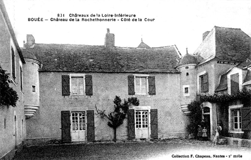 Chteau de la Rochethonnerie  Boue (anciennement en Bretagne).