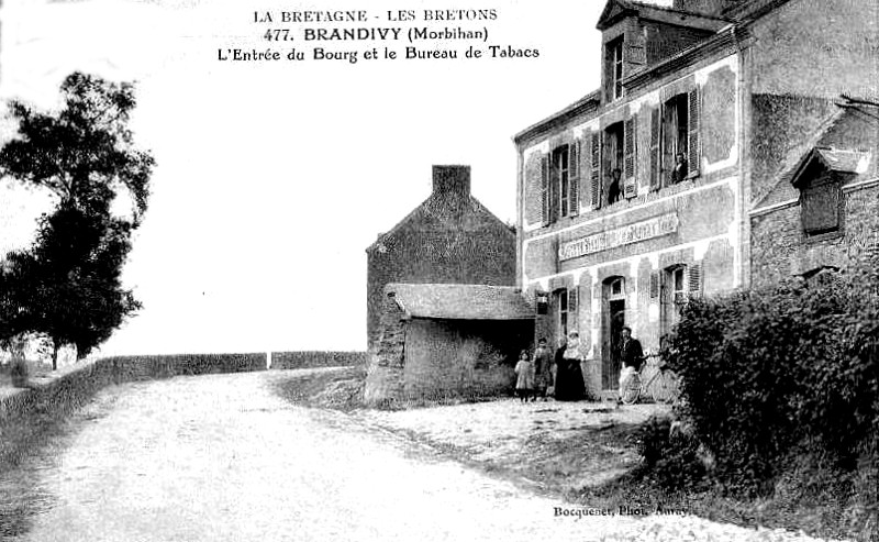 Ville de Brandivy (Bretagne).