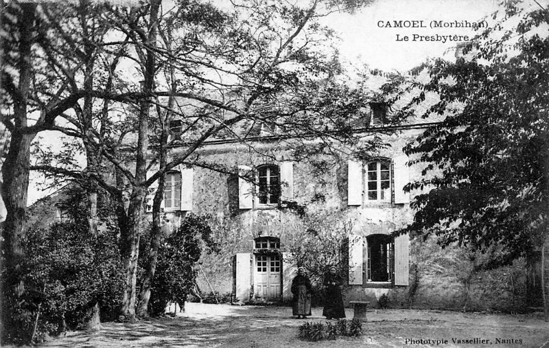 Presbytre de Camol (Bretagne).