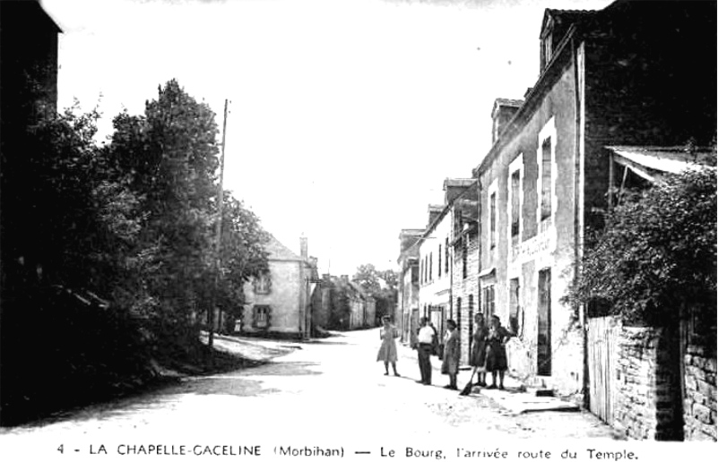 Ville de La Chapelle-Gaceline (Bretagne).