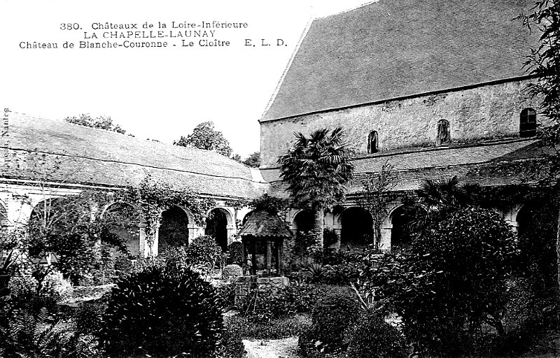 Abbaye de Blanche-Couronne  La Chapelle-Launay (anciennement en Bretagne).