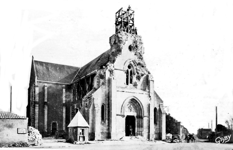 Eglise de Chauv (anciennement en Bretagne).