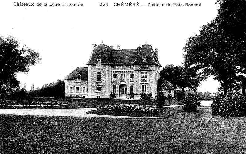 Chteau du Bois-Rouaud  Chmr (anciennement en Bretagne).