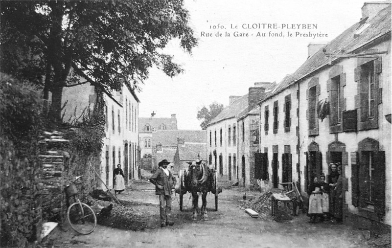 Ville du Clotre-Pleyben (Bretagne).