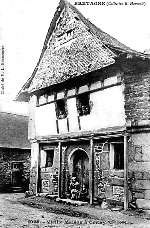 Vieille maison de Corlay (Bretagne).