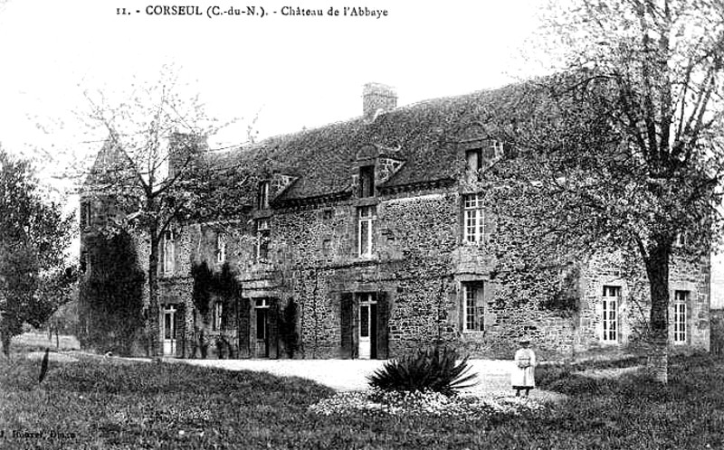Ville de Corseul (Bretagne) : chteau.