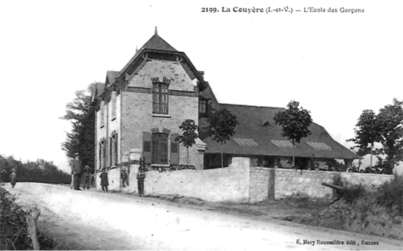 Ville de La Couyre (Bretagne).
