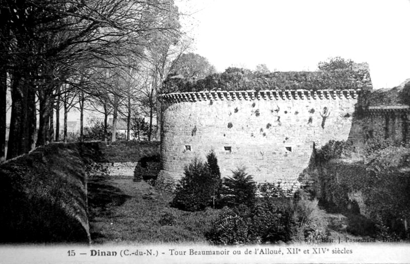 La Tour Beaumanoir  Dinan (Bretagne).