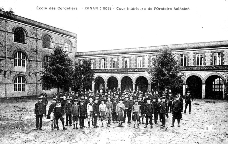 L'institut Salsien  Dinan (Bretagne).