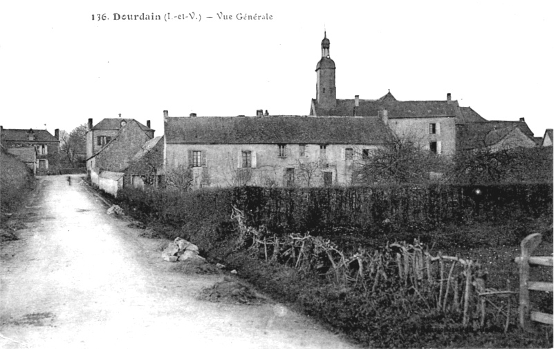 Ville de Dourdain (Bretagne).