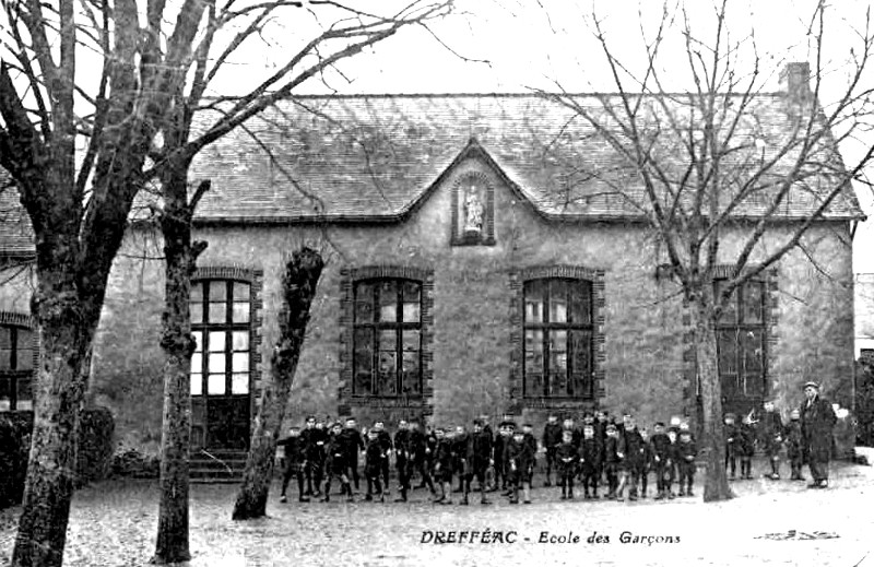 Ecole de Dreffac (anciennement en Bretagne).