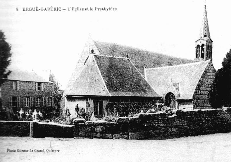 Eglise d'Ergu-Gabric (Bretagne).