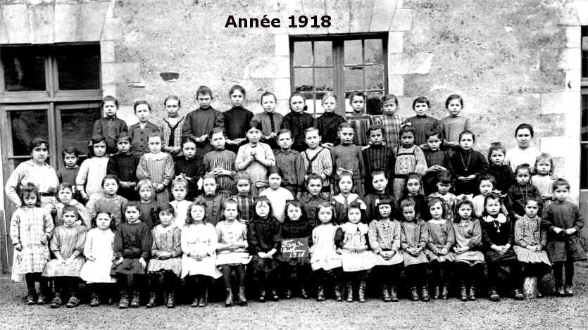 Ecole de Fay-de-Bretagne, anne 1918 (anciennement en Bretagne).