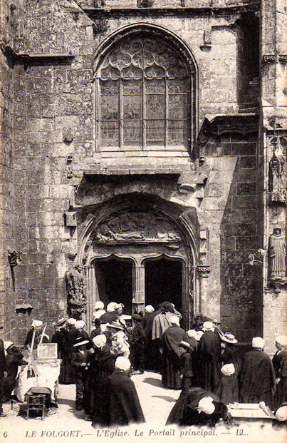 Portail principal de Notre-Dame du Folgot
