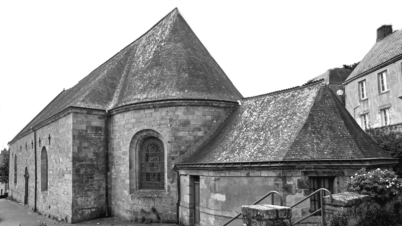 Ville de Gumen-sur-Scorff (Bretagne) : la collgiale Notre-Dame de la Fosse.