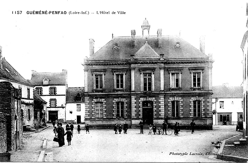 Htel de Ville de Gumen-Penfao (Bretagne).