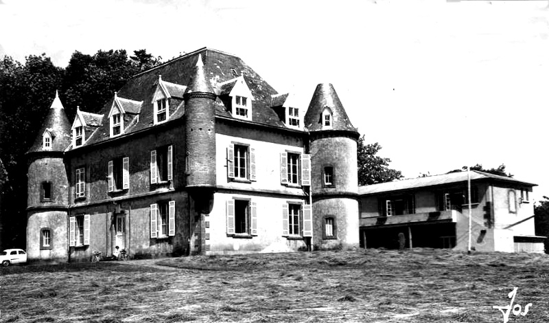 Manoir de l'Hpital-Camfrout (Bretagne) : colonie de vacances de Tibidy..
