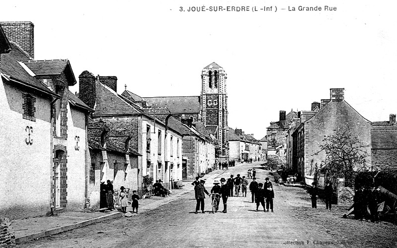 Ville de Jou-sur-Erdre (anciennement en Bretagne).