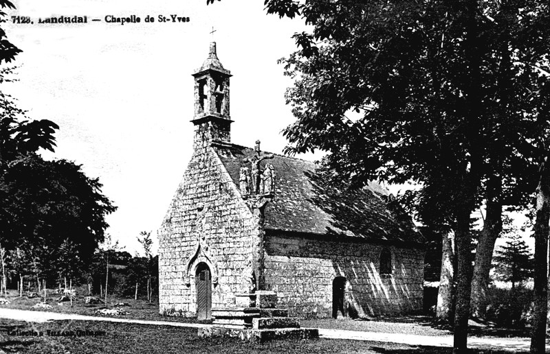 Chapelle de Saint-Yves  Landudal (Bretagne).