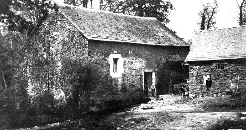 Laniscat (Bretagne) : le moulin de Trzulon. 