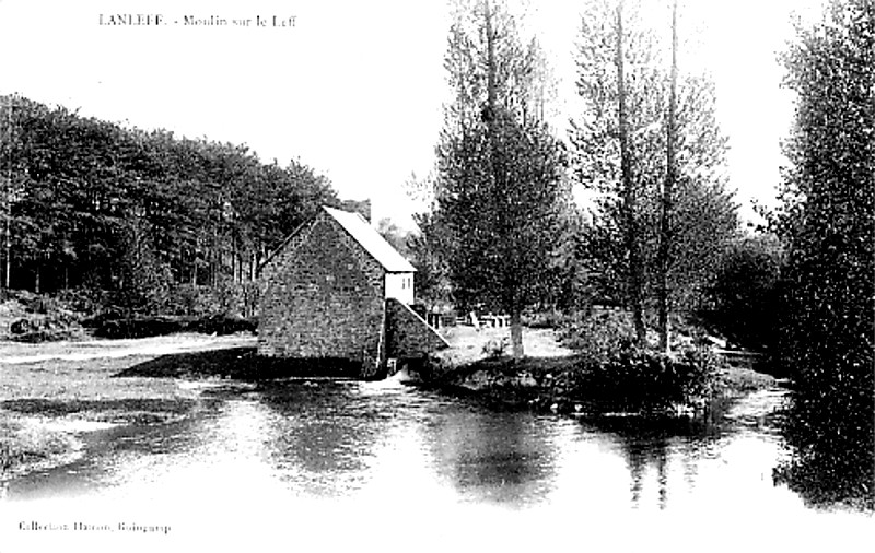 Moulin de Lanleff (Bretagne).
