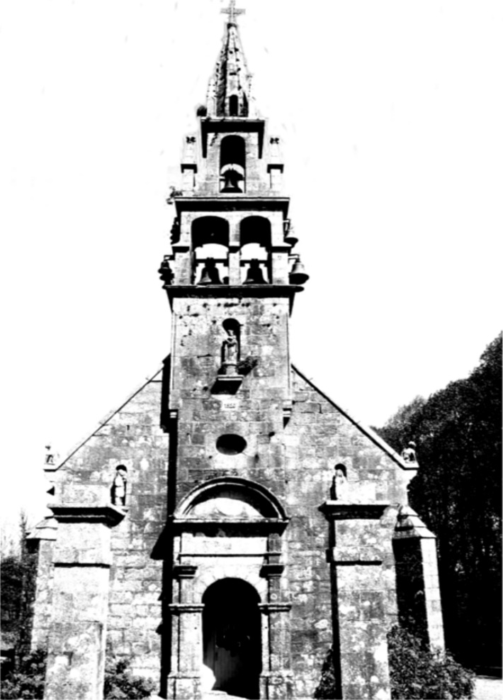 Chapelle Notre-Dame de Guodet en Lanrivain (Bretagne).