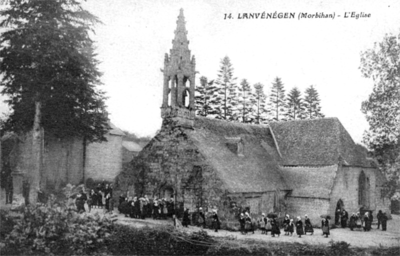 Eglise de Lanvngen (Bretagne).