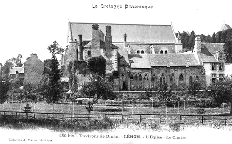 Eglise et Clotre de la ville de Lhon (Bretagne).