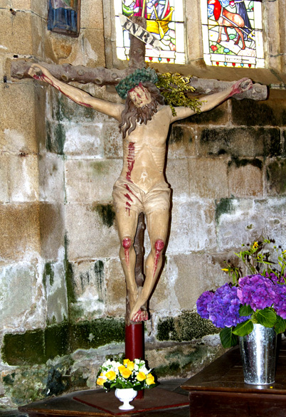 Christ en croix de l'glise de Loc-Envel, en Bretagne