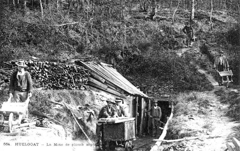 Ancienne mine de plomb  Locmaria-Berrien (Bretagne).