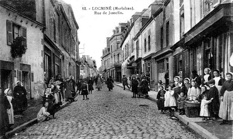Ville de Locmin (Bretagne).