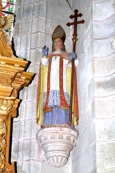 Saint-Yvi : glise Saint-Emilion de Loguivy-Plougras (Bretagne)