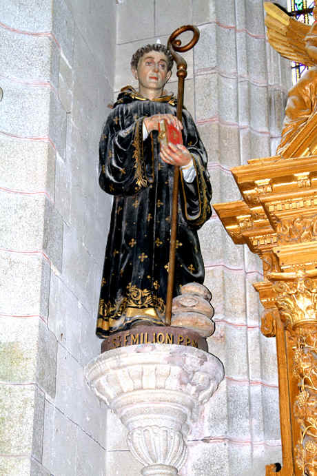 Saint-Emilion : glise Saint-Emilion de Loguivy-Plougras (Bretagne)