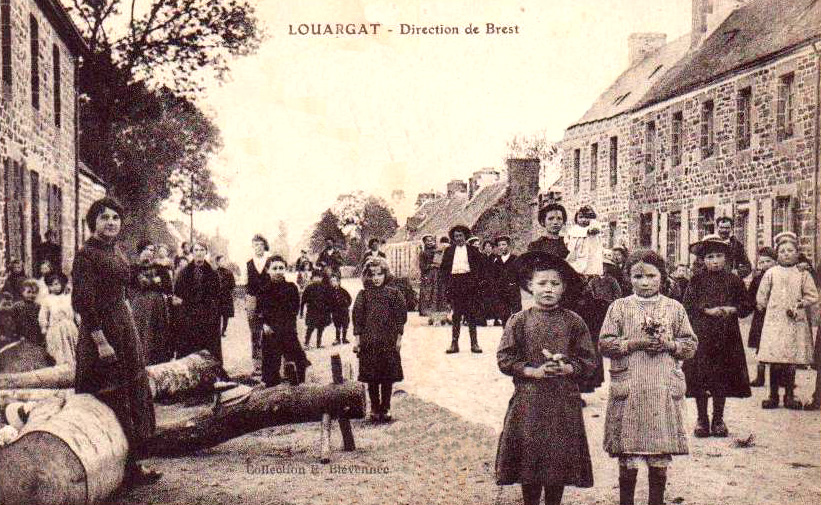 Ville de Louargat (Bretagne).