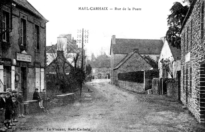 Vue de la ville de Mal-Carhaix (Bretagne).