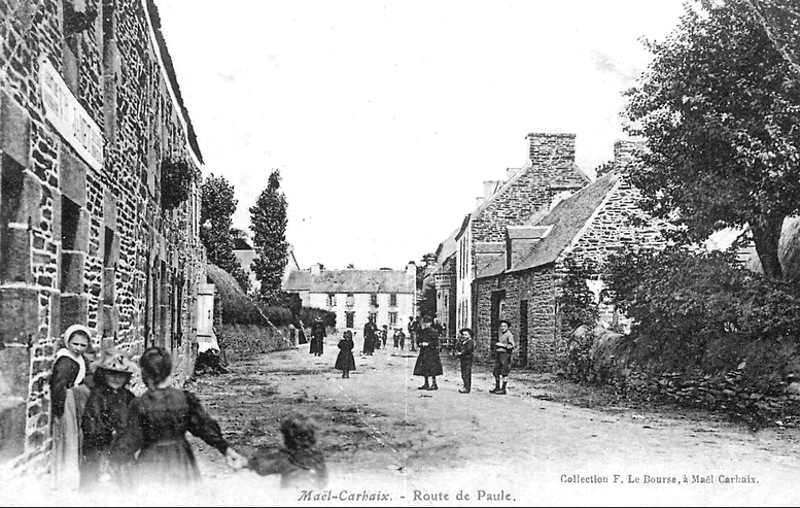 Vue de la ville de Mal-Carhaix (Bretagne).