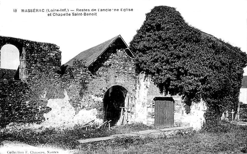 Eglise et Chapelle Saint-Benot  Massrac (anciennement en Bretagne).