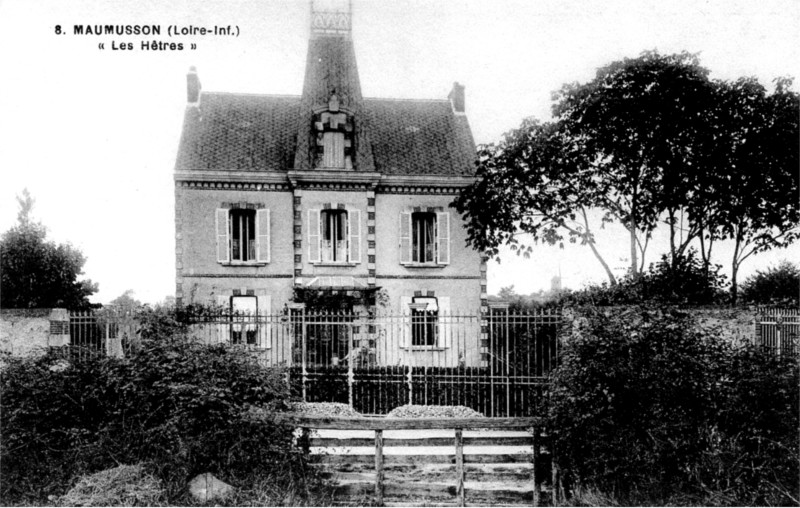 Maison des Htres  Maumusson (anciennement en Bretagne).