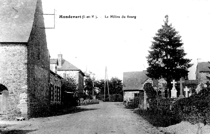 Ville de Mondevert (Bretagne).