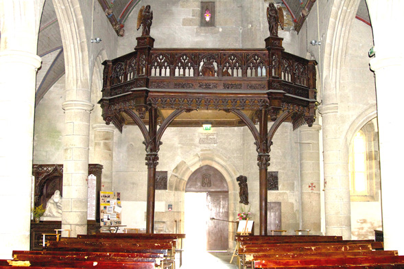 Eglise de Mr-de-Bretagne