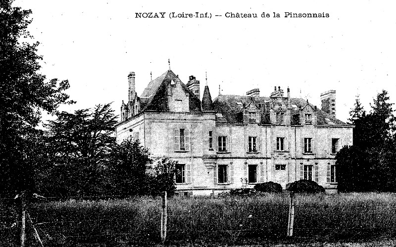 Chteau de la Pinsonnais  Nozay (anciennement en Bretagne).