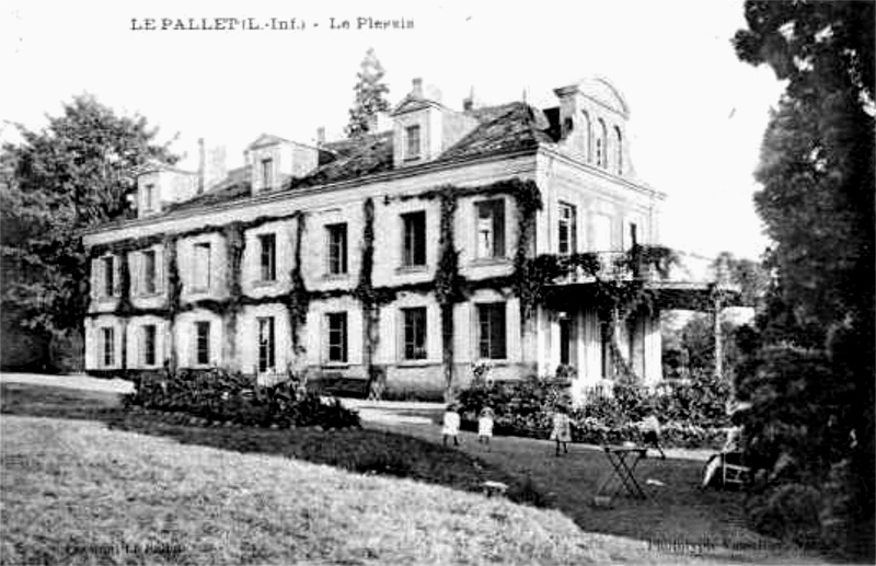 Chteau du Plessis  Le Pallet (Bretagne).