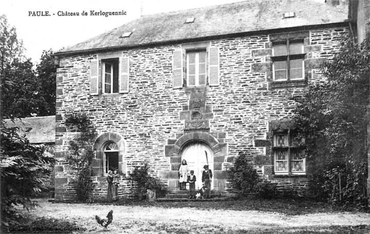 Le chteau ou manoir de Kerloguennic en Paule (Bretagne).