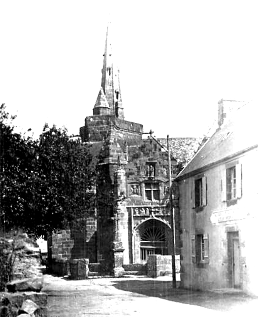 Perros-Guirec (Bretagne) : chapelle Notre-Dame de la Clart