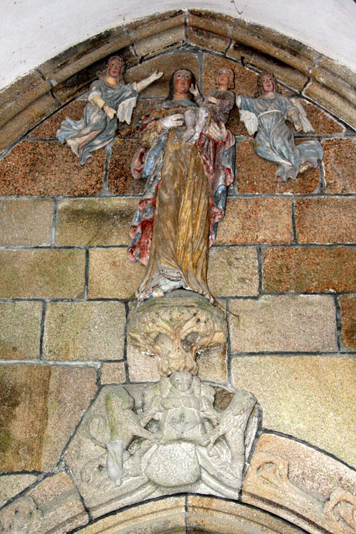 Perros-Guirec : chapelle Notre-Dame de la Clart