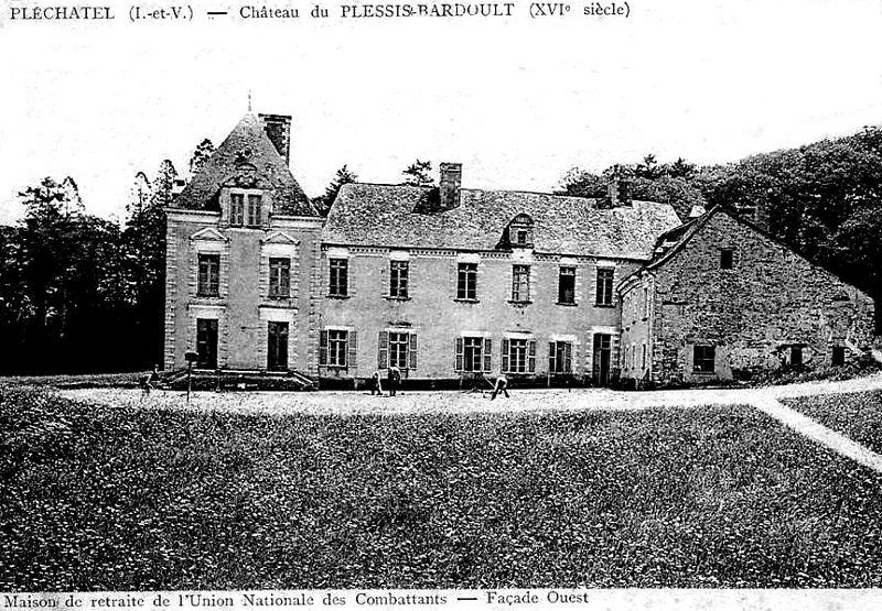 Chteau du Plessis-Bardoult  Plchtel (Bretagne).